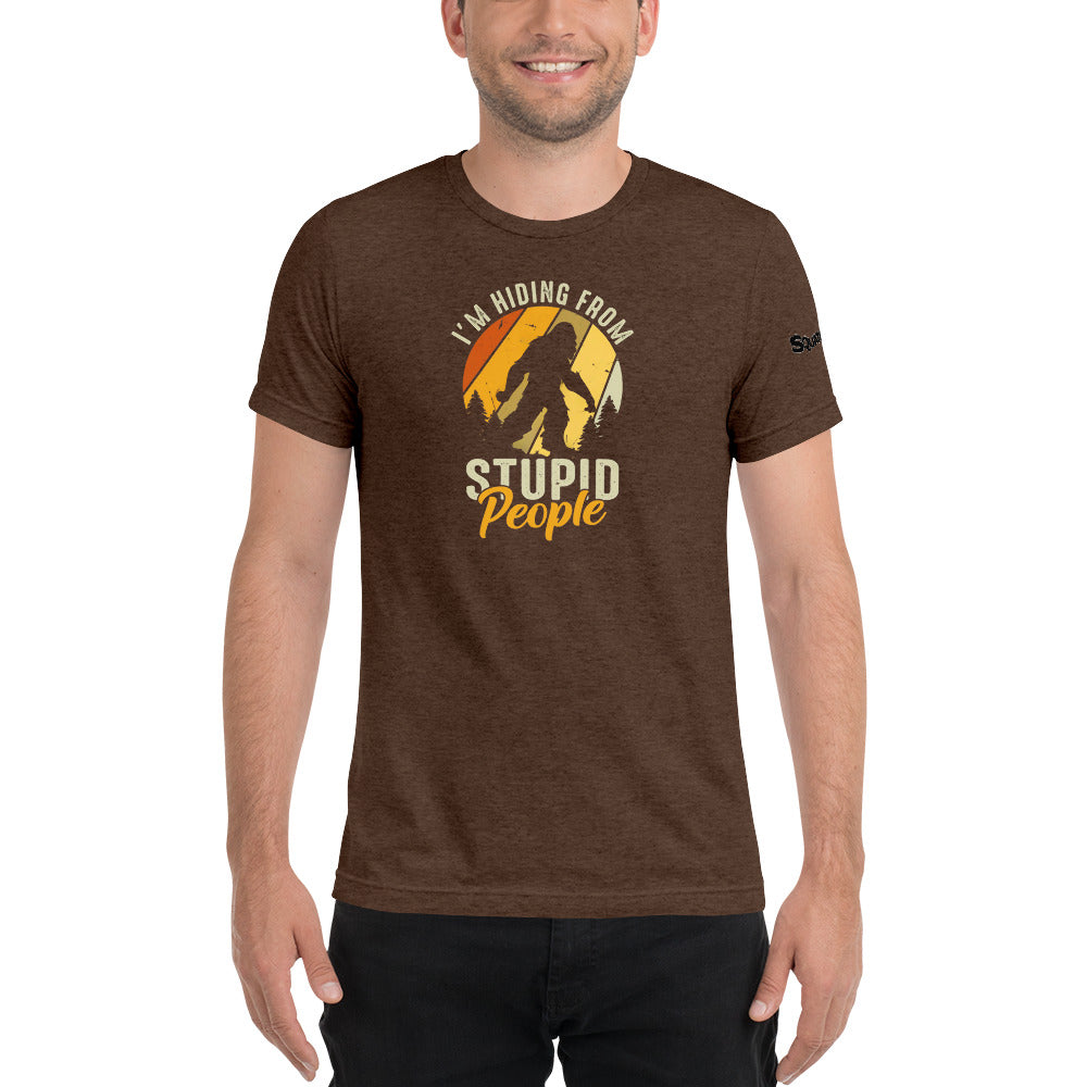 I'm hiding from Stupid people Mens T-shirt